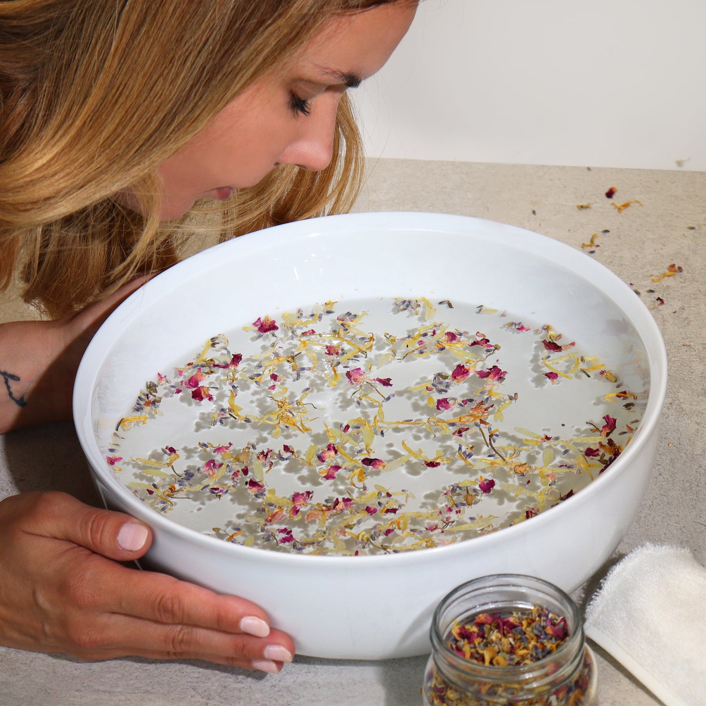 Botanical Facial Steam Blend